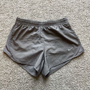 Nike Girls Gray Athletic Shorts Size S